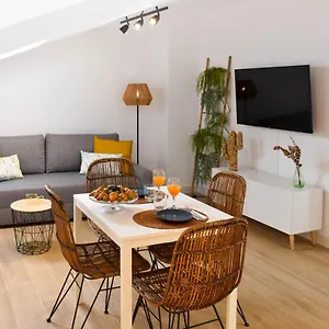 Holidays2malaga Trinidad Renovated 1 Bedroom Penthouse Close To Center Málaga